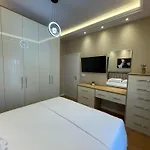 Center Deluxe דורס