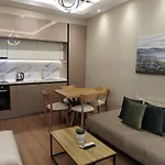 Apartment Center Deluxe