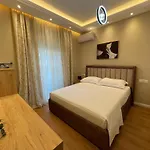 Apartment Center Deluxe Durrës