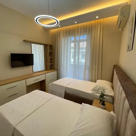 Center Deluxe Apartment