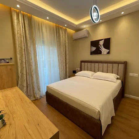 公寓 Center Deluxe Durrës