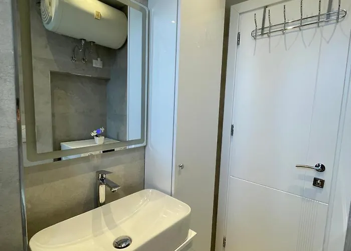 Apartment Center Deluxe Durres