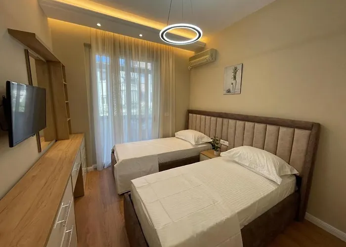 Apartment Center Deluxe *