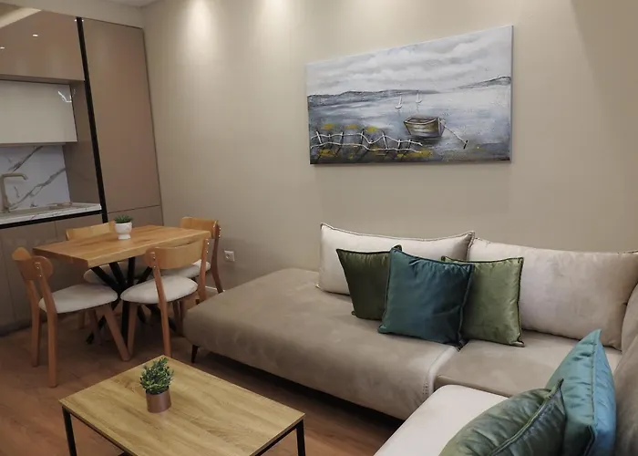 Apartment Center Deluxe