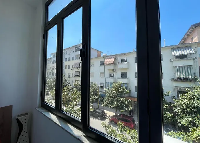 Center Deluxe Apartment *